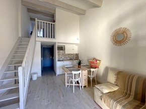 Appartement Climatisé 4 Pers avec Balcon et Stationnement Privé à 800m de la Mer - FR-1-475-85
